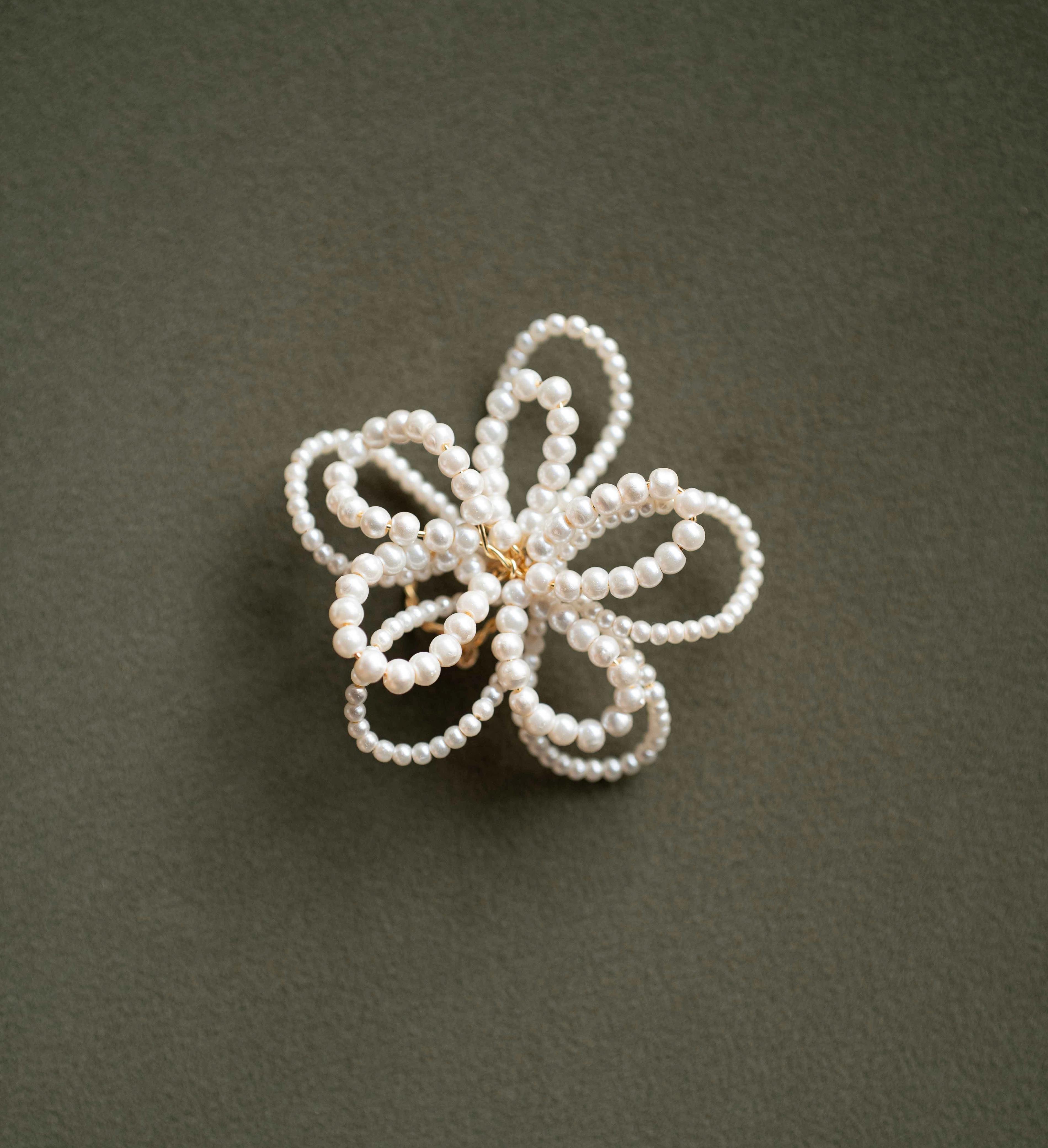 Statement Pearl Ring