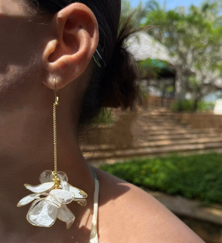 Ivory Bloom Drops
