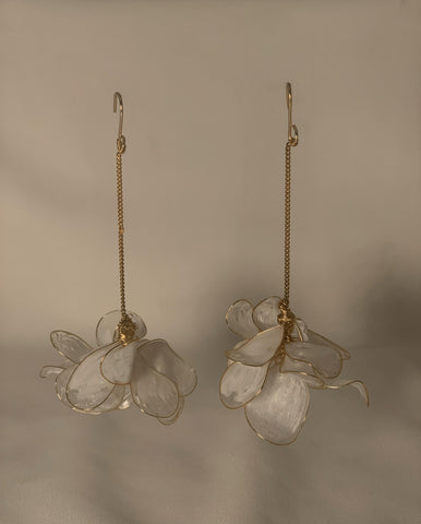 Ivory Bloom Drops
