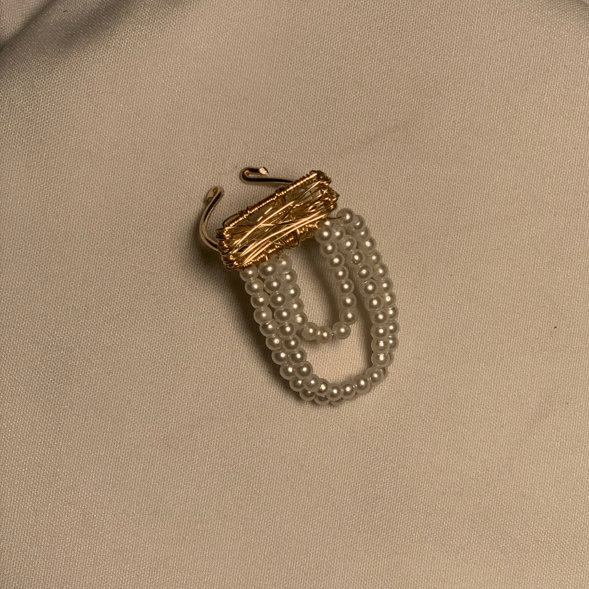 Pearl Swing Ring