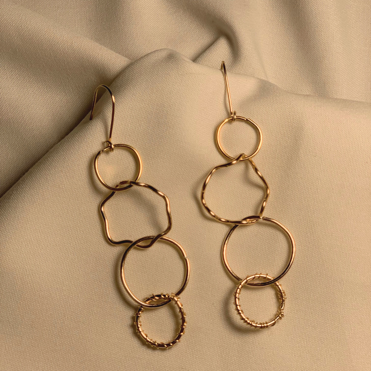 Hoop In Hoop